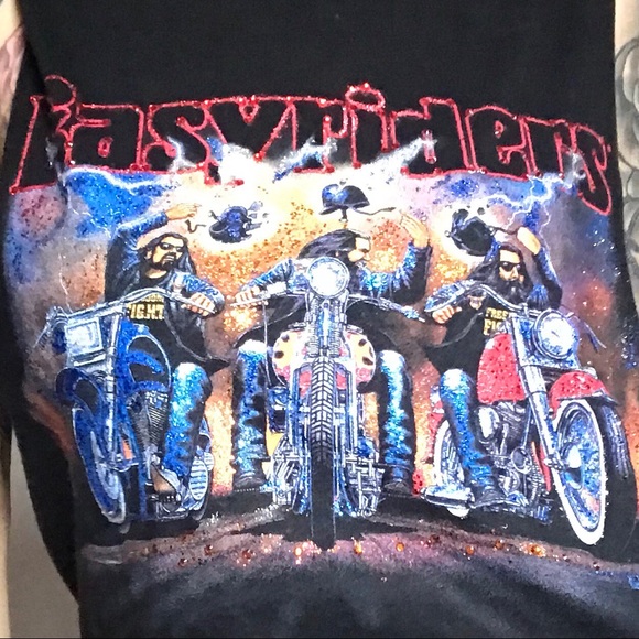 ✂️ r e s t y l e d || bling/stud easyrider crop ✂️ - Picture 3 of 6